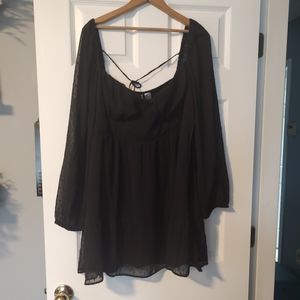 ✨ Bundle 3 for $35✨ NWT black mini dress